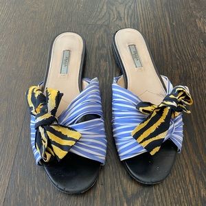 Prada sandals size 40